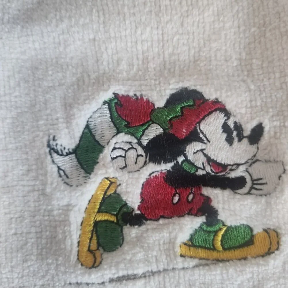 Vintage Disney Mickey Mouse Christmas Hand Towels‎ Set White Green Embroidered